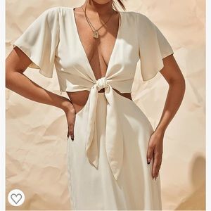 Beige maxi dress with slit